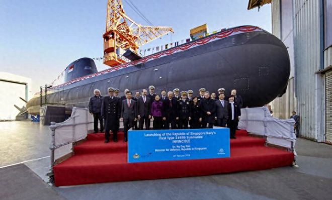 意图扼守马六甲海峡对中国实施围堵！龙8国际点此进入美国再次更新潜艇(图2)