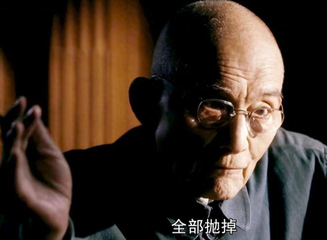 ！有人上桌有人换桌她却雷打不动坐稳主桌龙8国际头号玩家2024内娱格局大变天(图14)