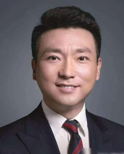 克”到53岁的康辉一生遗憾竟然是一通电话头号玩家龙八国际网址万万没想到！坚持“丁
